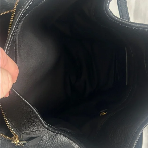 COACH Elegant Black Leather Tote Bag - Picture 5 of 12